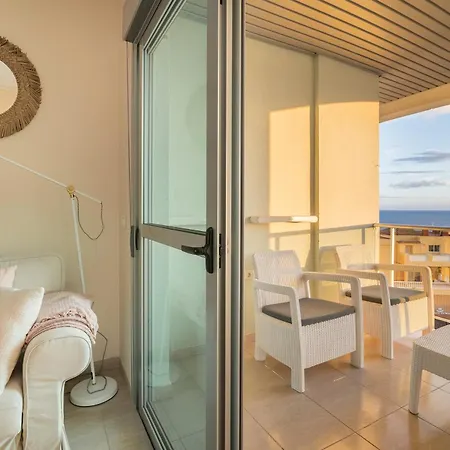 Apartment Sunny Ocean View - Pool, Fibre Net *